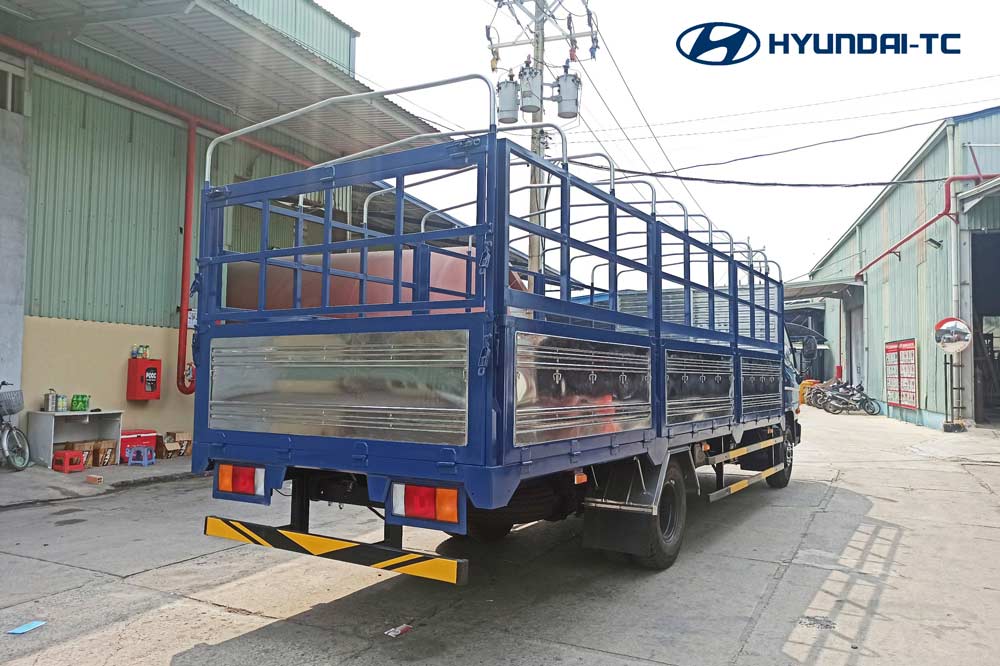 thung_mui_bat_xe_mighty 110xl